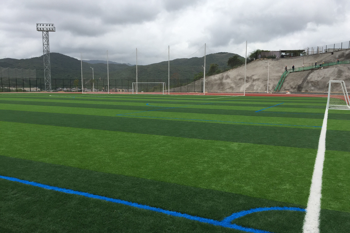 陽江核電足球場.jpg