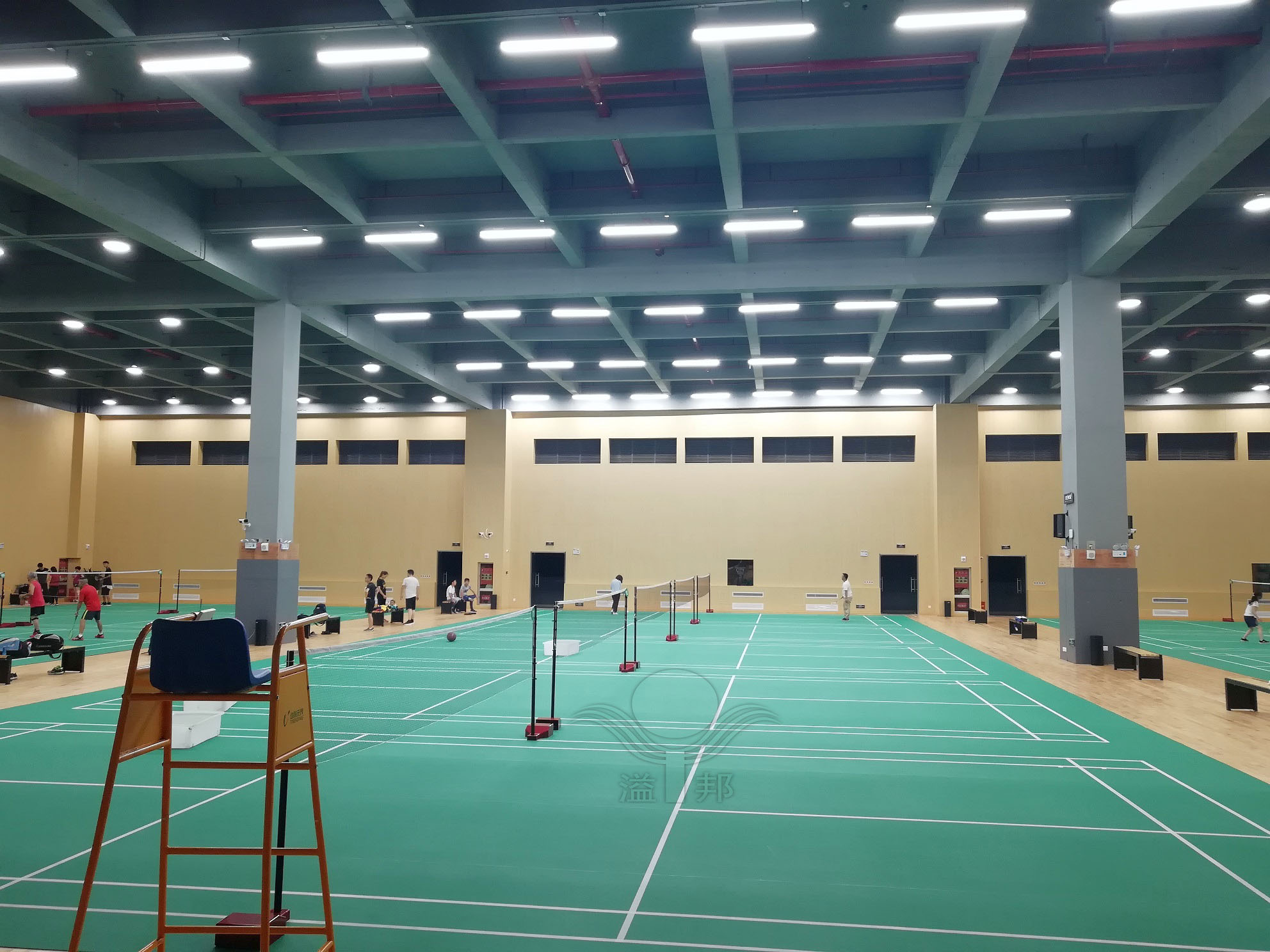 室內羽毛球場地造價