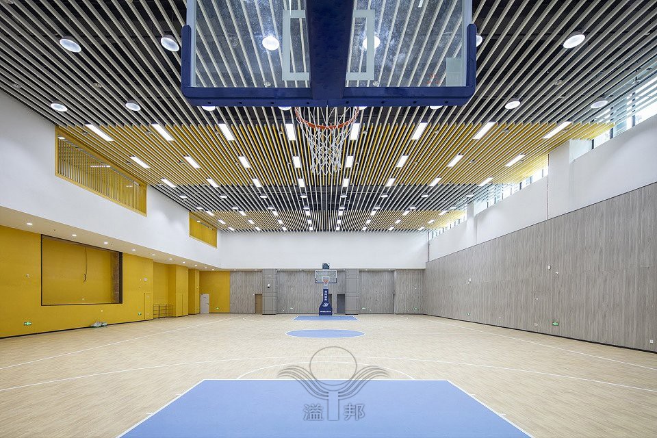 木地板籃球場多少錢